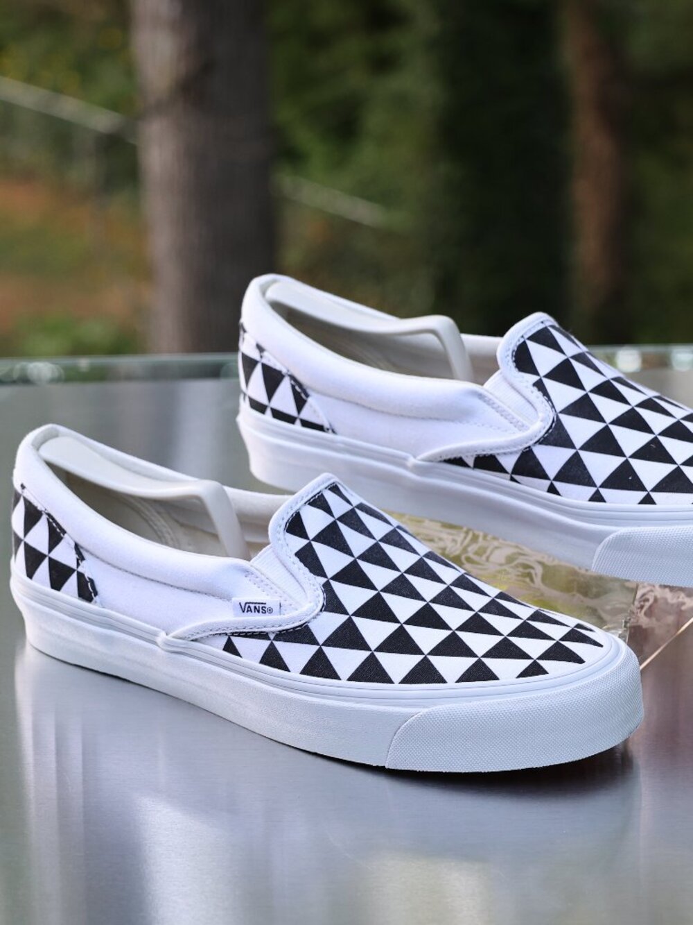 Vans Sneakersnstuff x OG Classic Slip On LX Stockholm 2015 - Picture 12 of 14